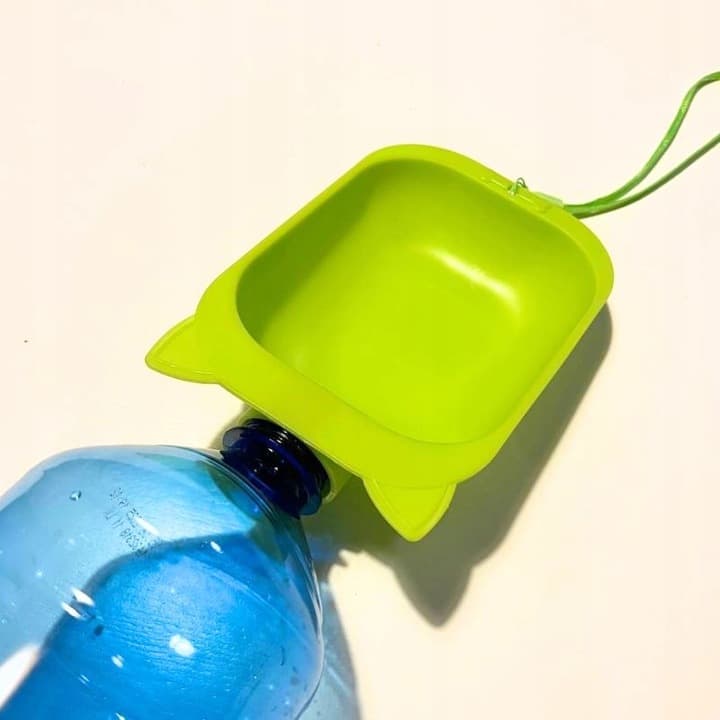 A7_tds0388_Poidło na butelkę