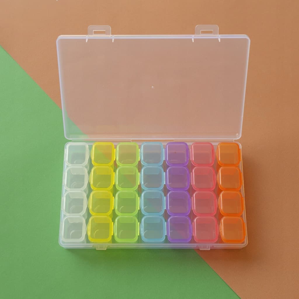 c6_tds0418_Pojemnik na leki KOLOROWY ANGIELSKIE NAPISY