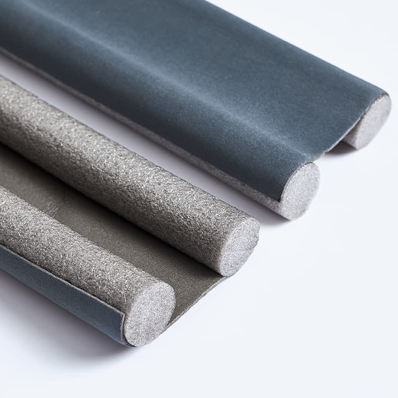 A00_tds0460_Uszczelka pod drzwi SZARA