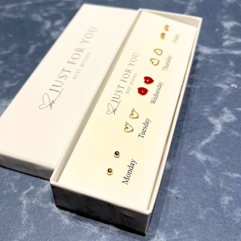 c4_tds0473_Zestaw kolczyków na prezent LOVE