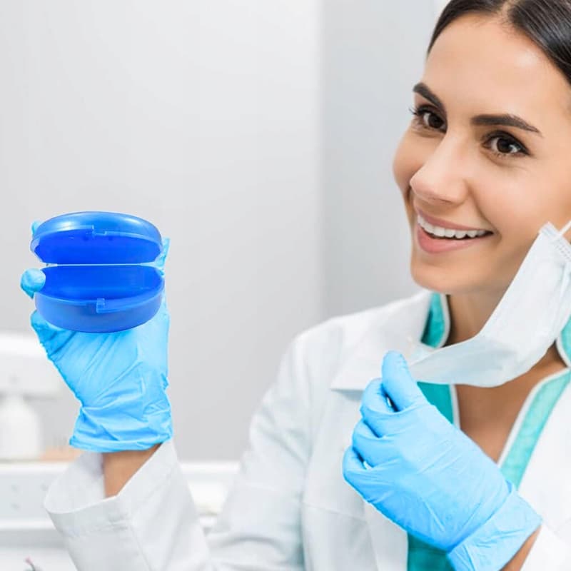 A2_tds0471_Pudełko na aparat protezę