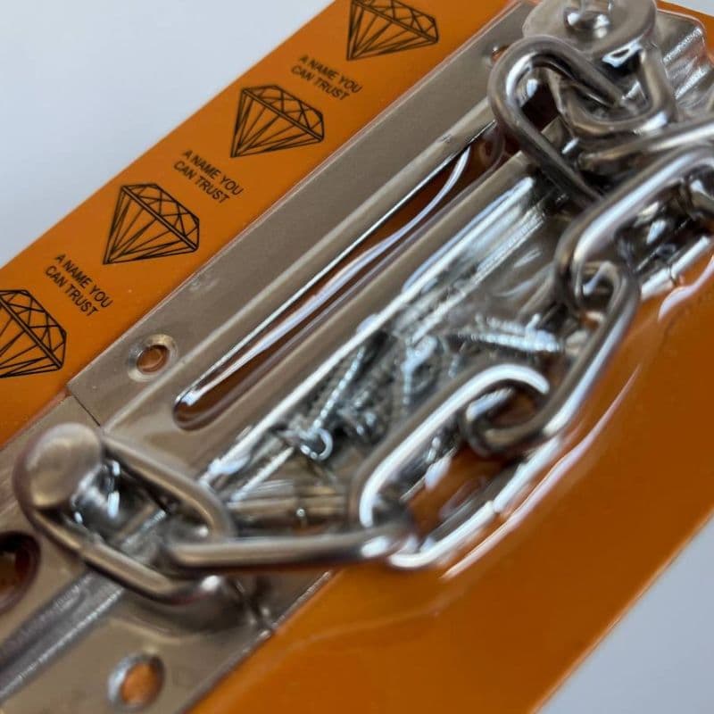 tds0541_Zasuwka Z Łańcuchem