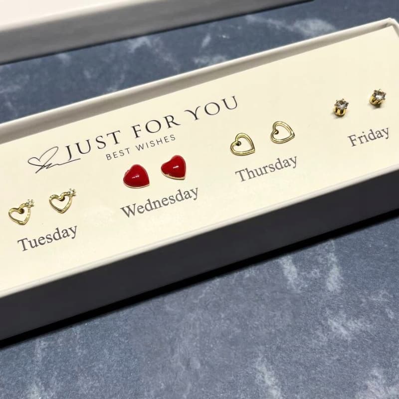 c4_tds0473_Zestaw kolczyków na prezent LOVE