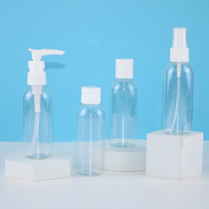 B7/BX15_tds0428_Zestaw pojemników turystycznych do samolotu