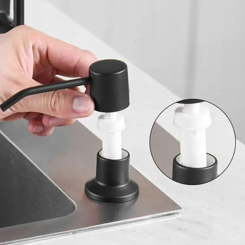 CX3_tds0714_Dozownik do mydła black 300ml