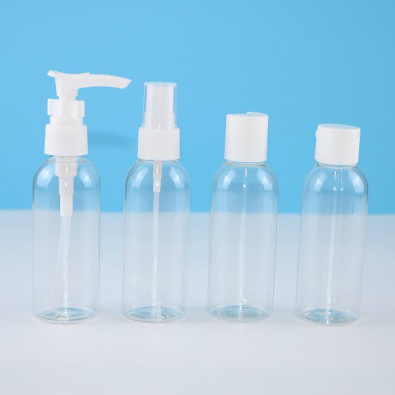 B7/BX15_tds0428_Zestaw pojemników turystycznych do samolotu