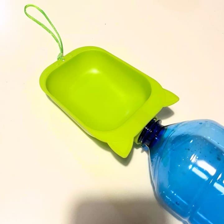 A7_tds0388_Poidło na butelkę