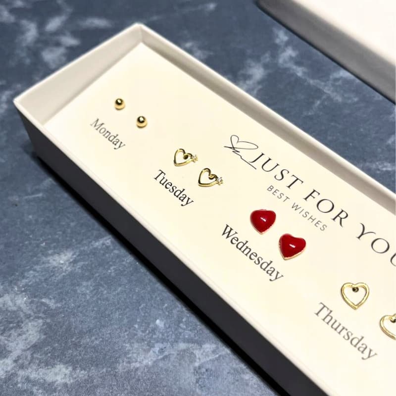 c4_tds0473_Zestaw kolczyków na prezent LOVE